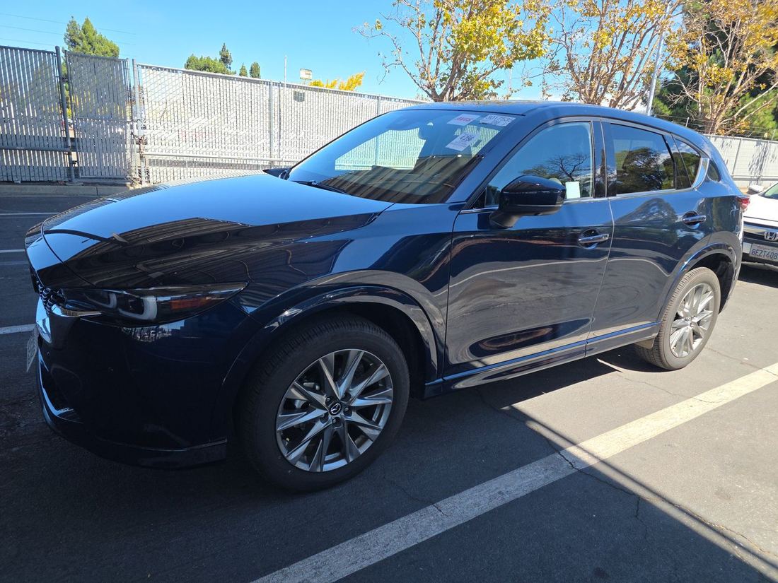 2025 MAZDA Premium Plus