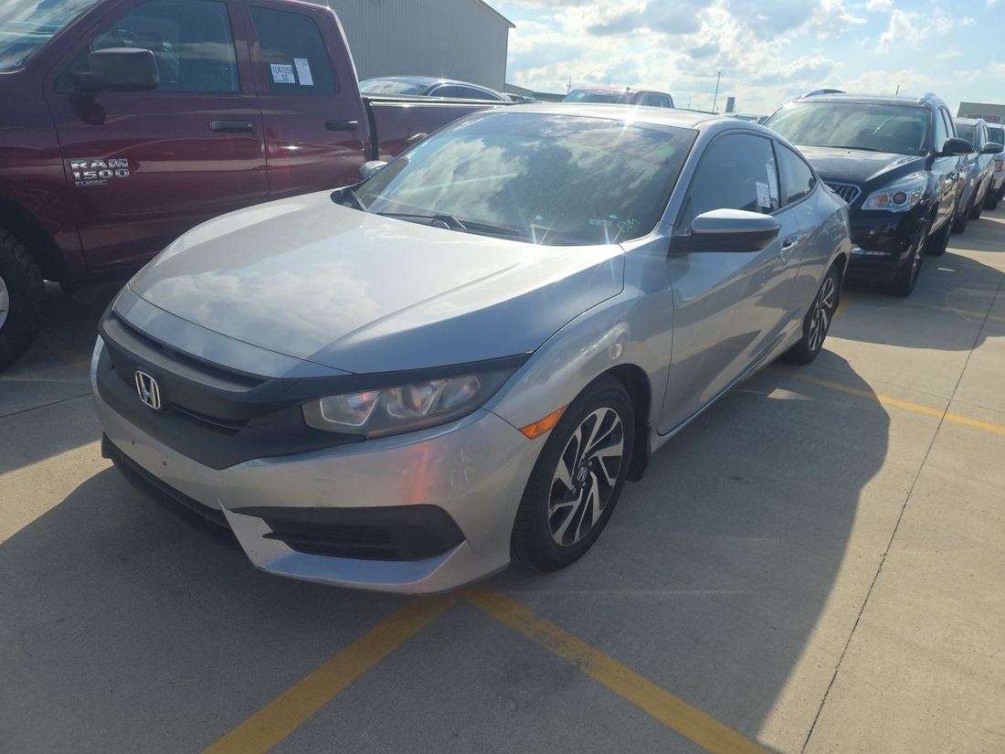2016 HONDA LX-P