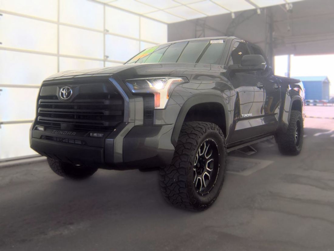 2024 Toyota 75 Series