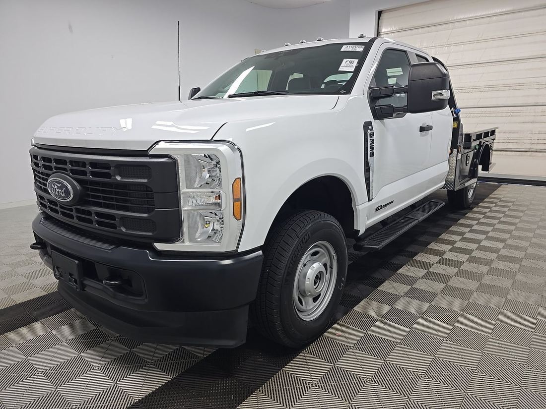 2024 Ford F-Series Super Duty-Single Rear Wheels