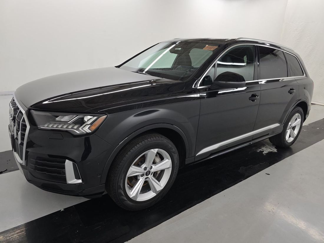 2023 Audi quattro Premium Plus