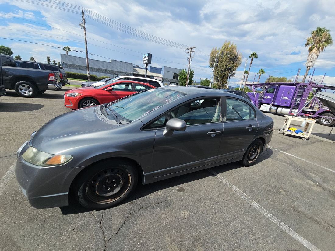 2009 HONDA LX
