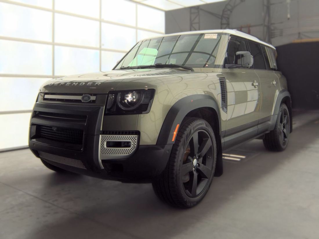 2020 Land Rover 110 HSE