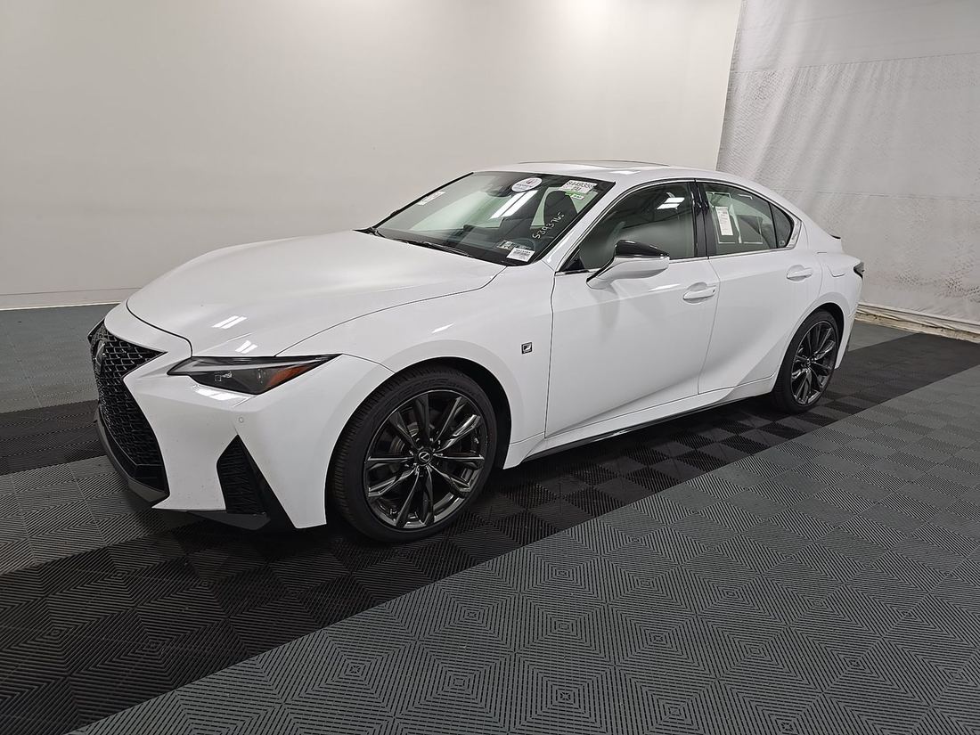 2022 LEXUS 36 Series