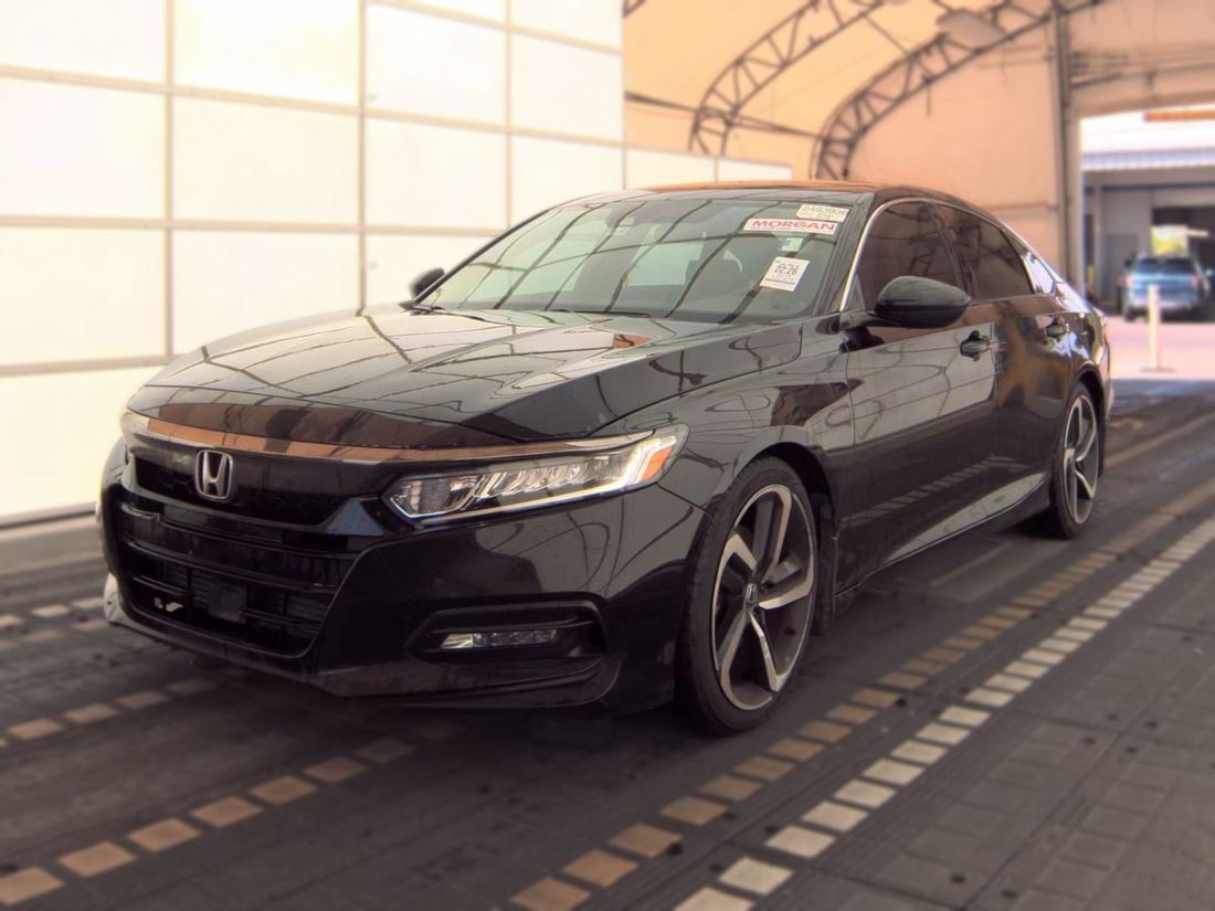 2018 HONDA Sport