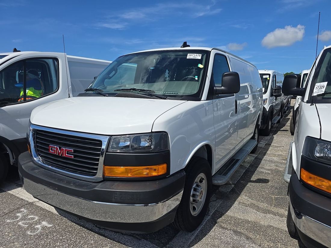 2025 GMC 2500 Cargo