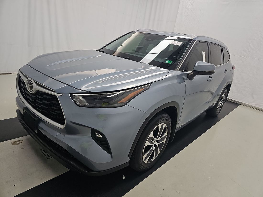 2022 Toyota 75 Series