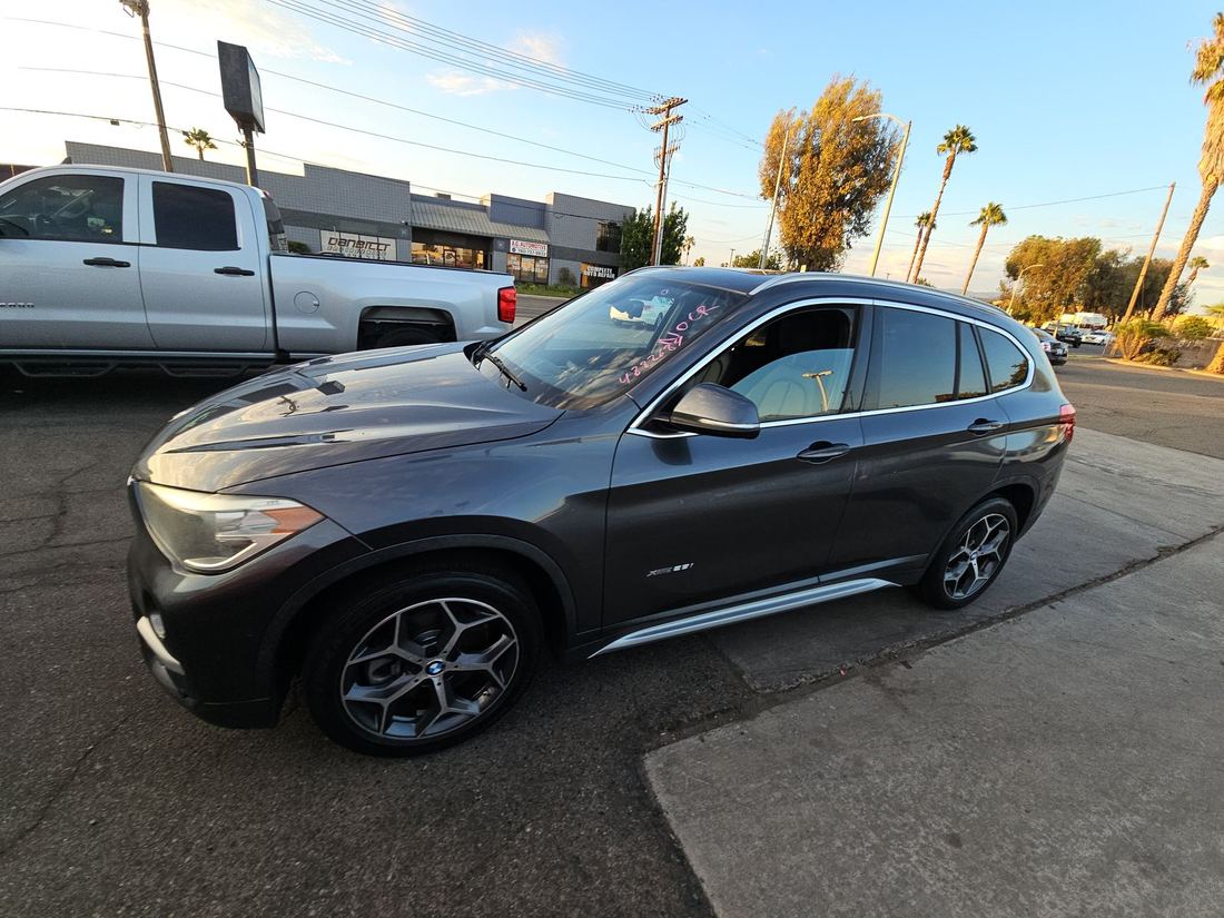 2018 BMW None