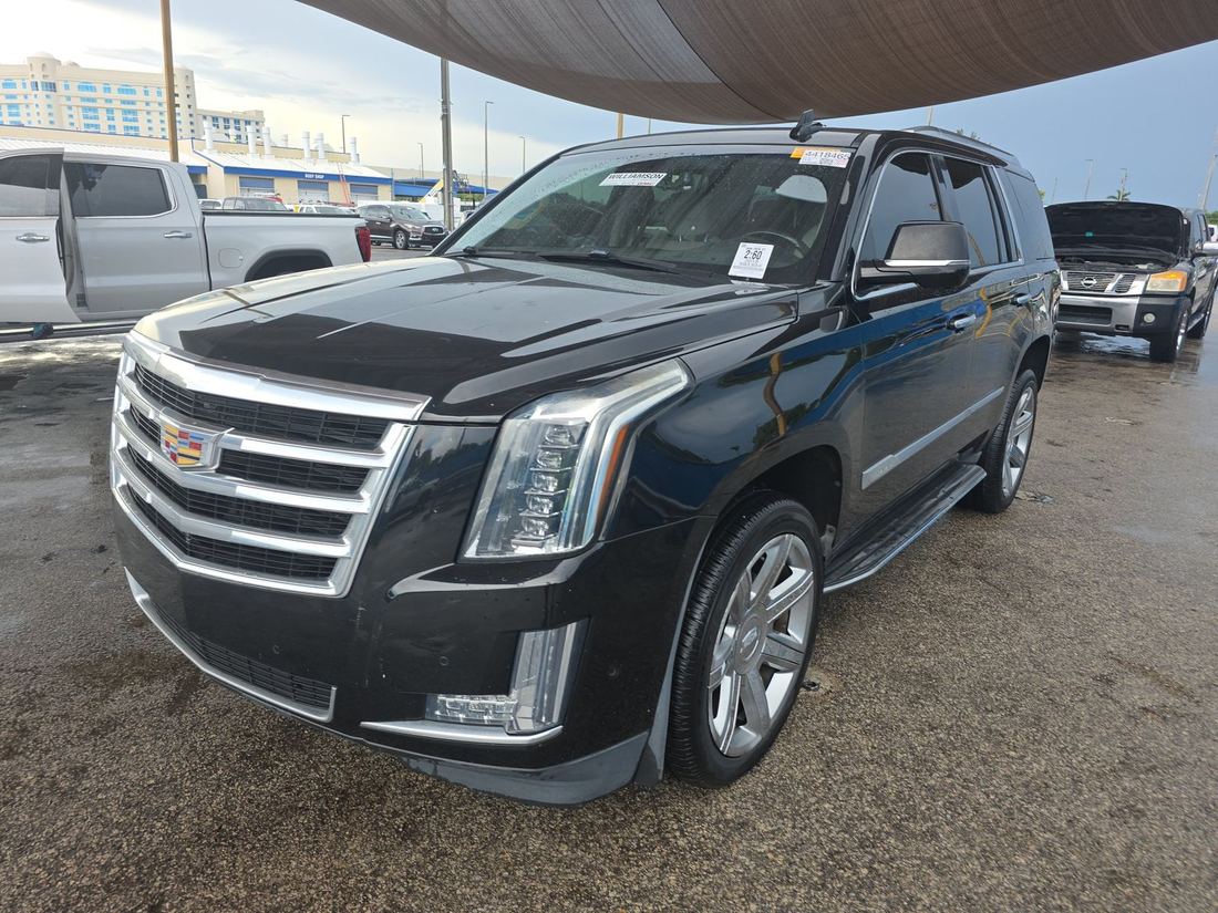 2018 CADILLAC Luxury