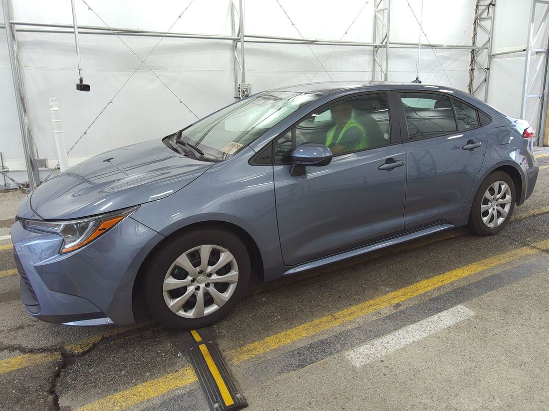2025 TOYOTA 18 Series