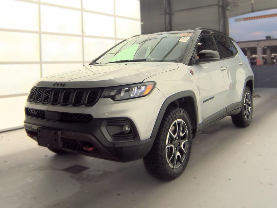 2025 Jeep Trailhawk