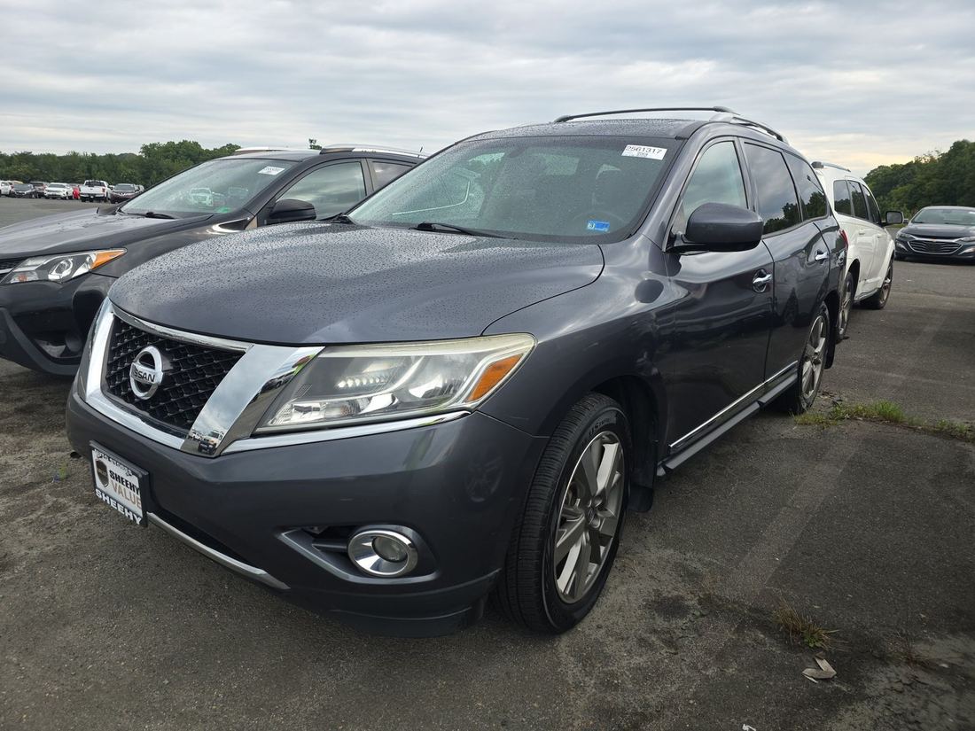 2014 NISSAN Pathfinder