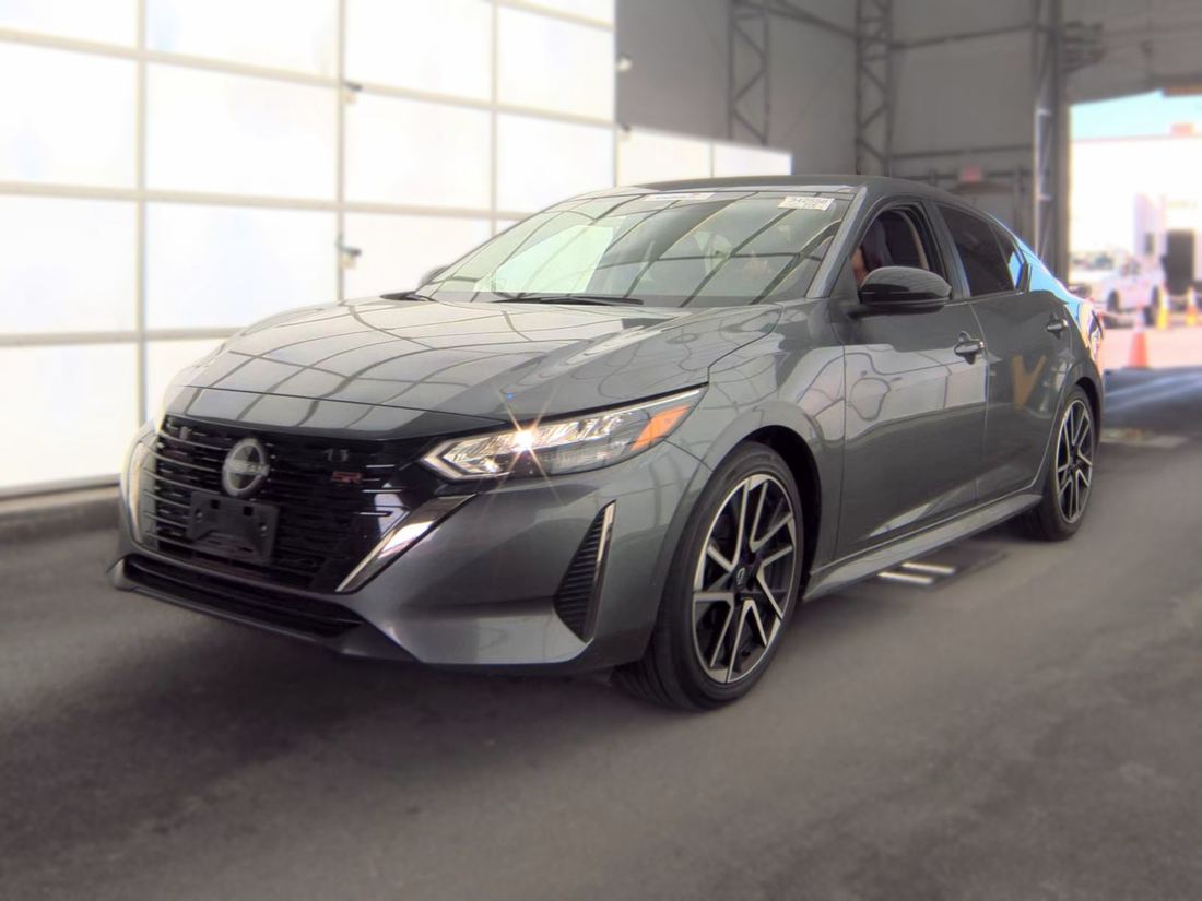 2025 NISSAN SR