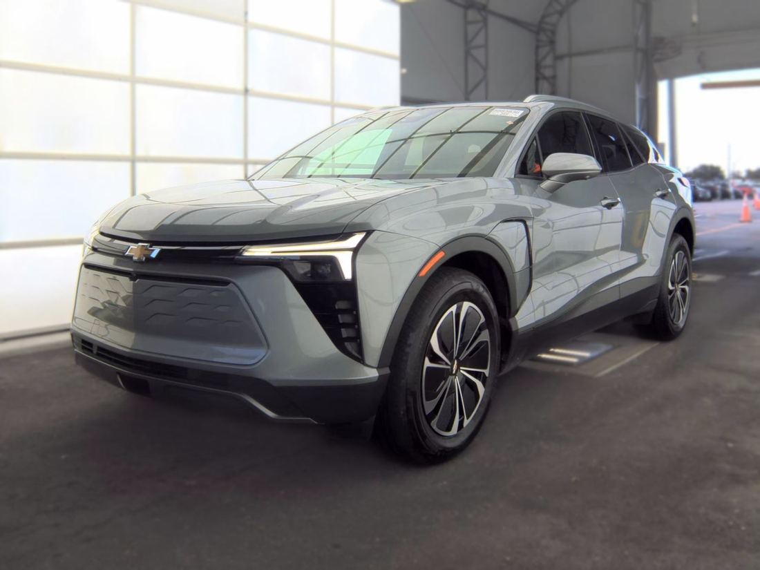 2024 Chevrolet 2LT