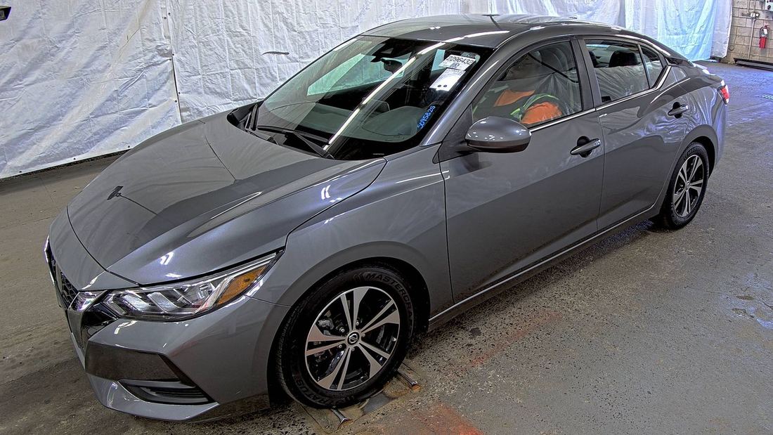 2023 NISSAN SV