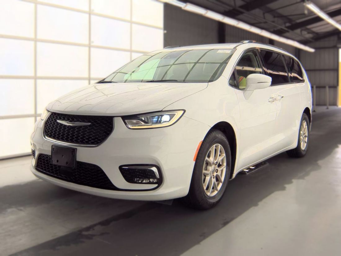 2021 Chrysler Touring L
