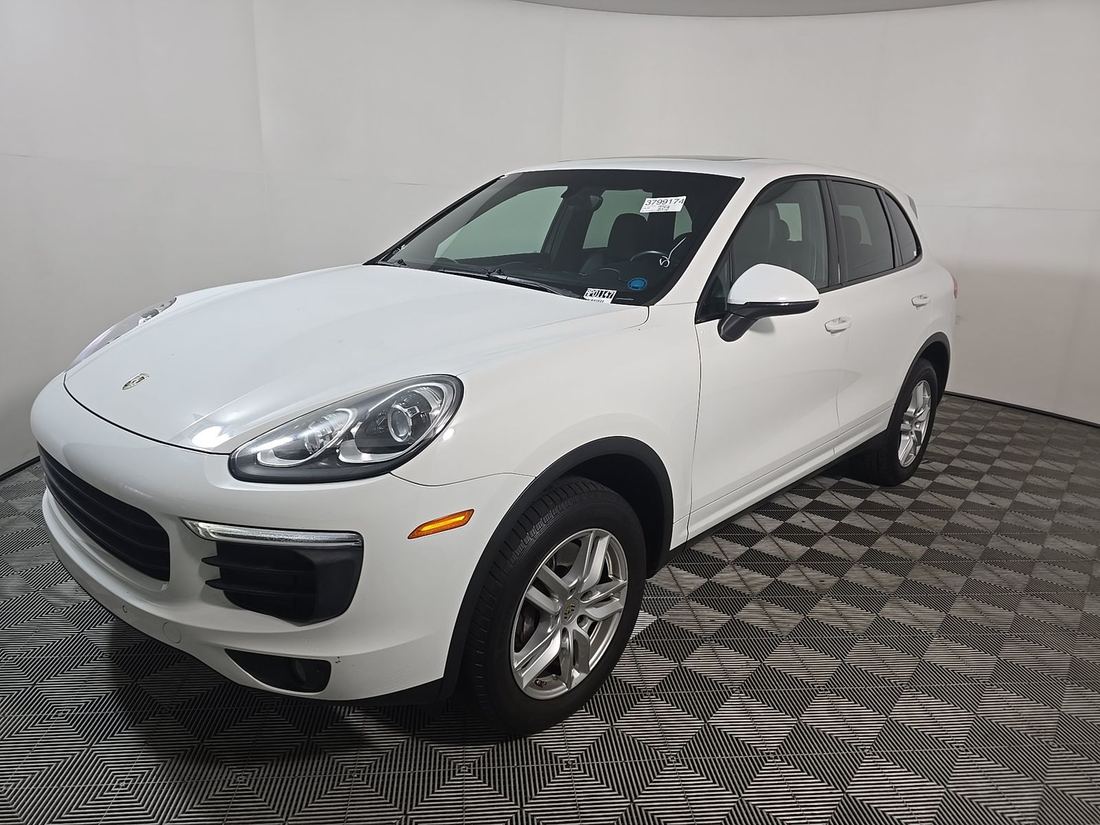 2016 PORSCHE Cayenne