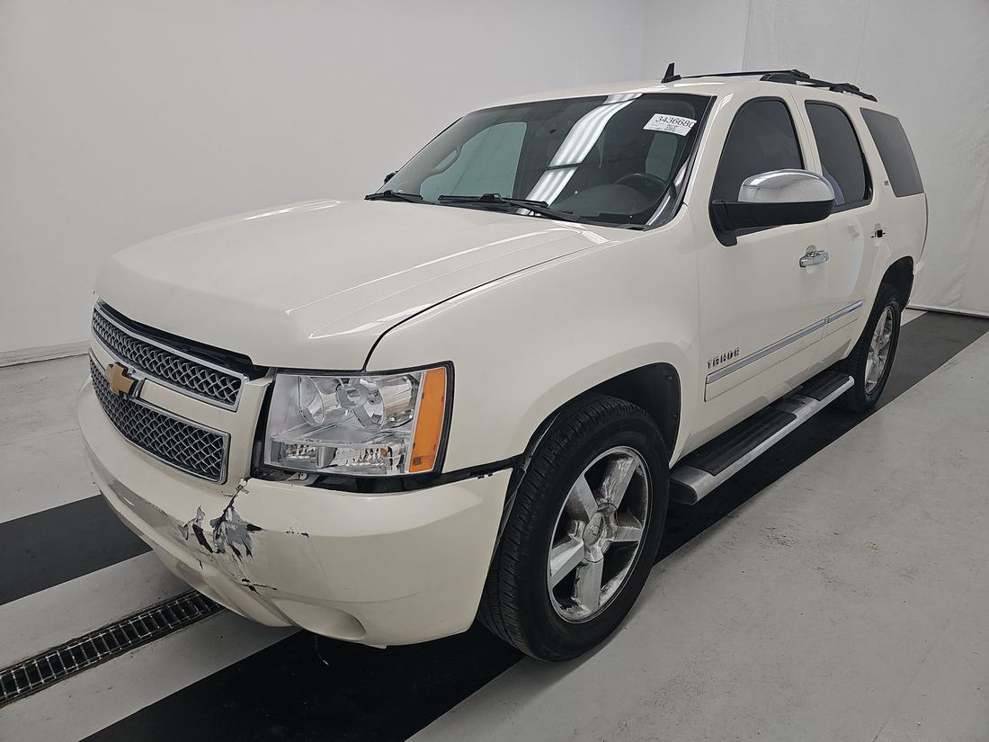 2014 CHEVROLET 1/2 Ton