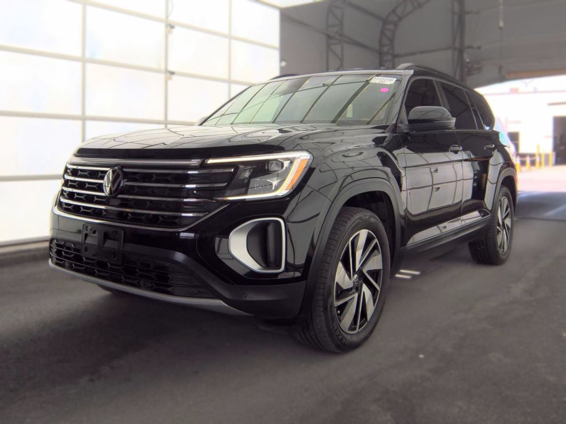 2024 VOLKSWAGEN SE w/ Technology