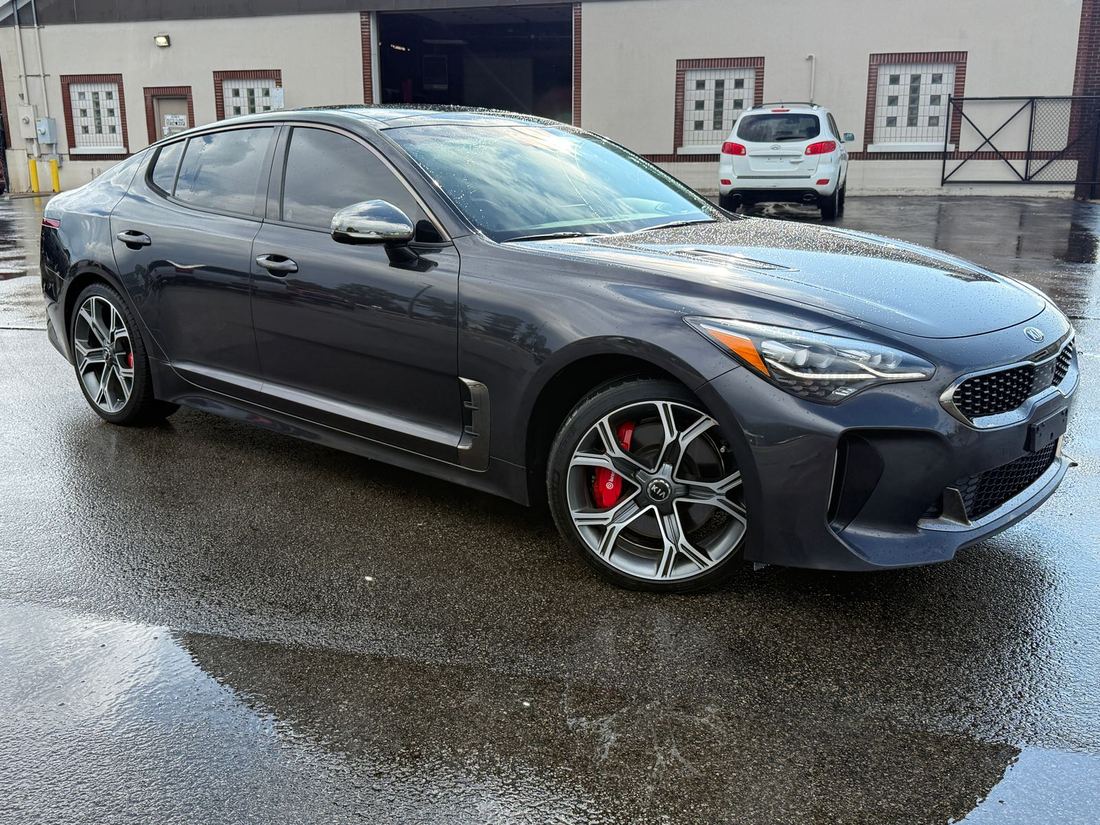 2018 Kia GT2