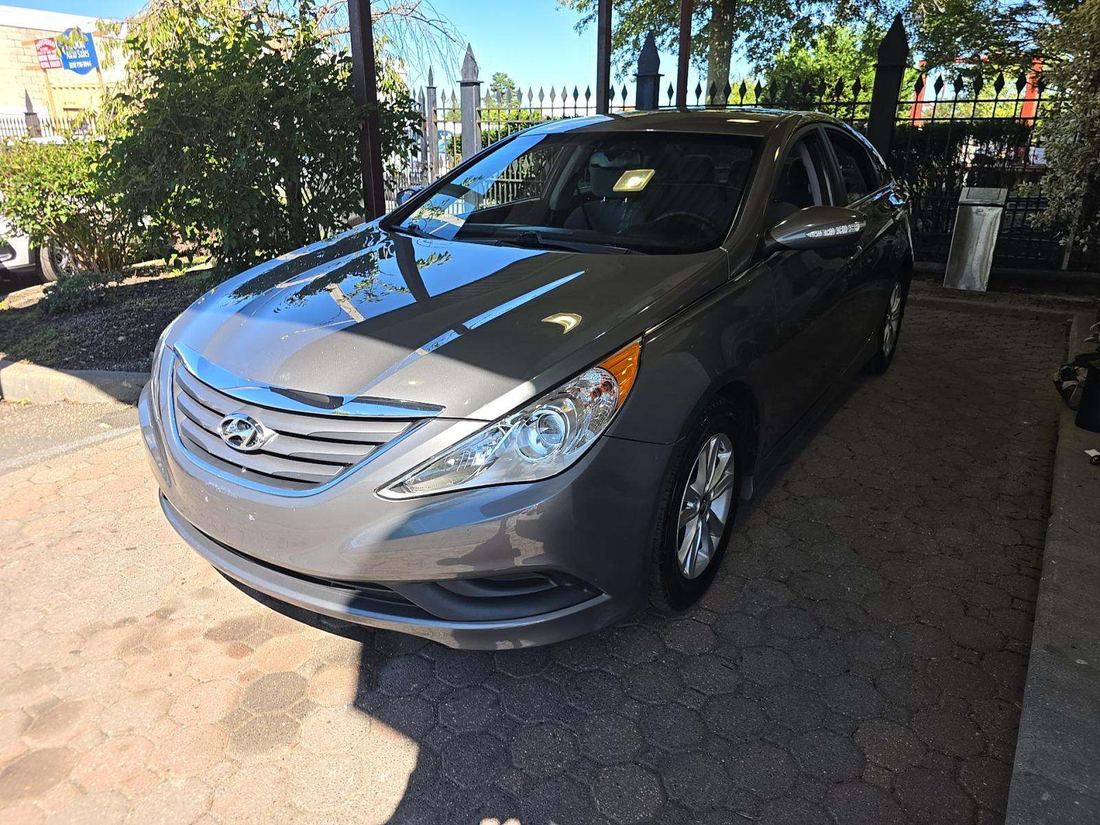 2014 HYUNDAI GLS/ GLS Popular