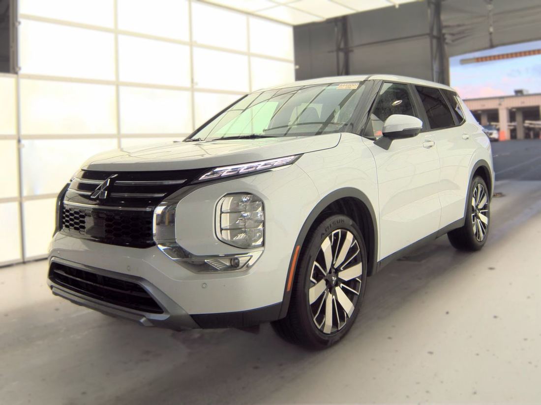 2025 MITSUBISHI SE, Trail Edition