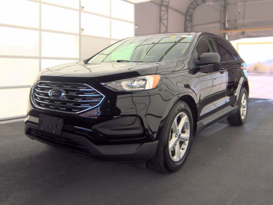 2020 FORD SE