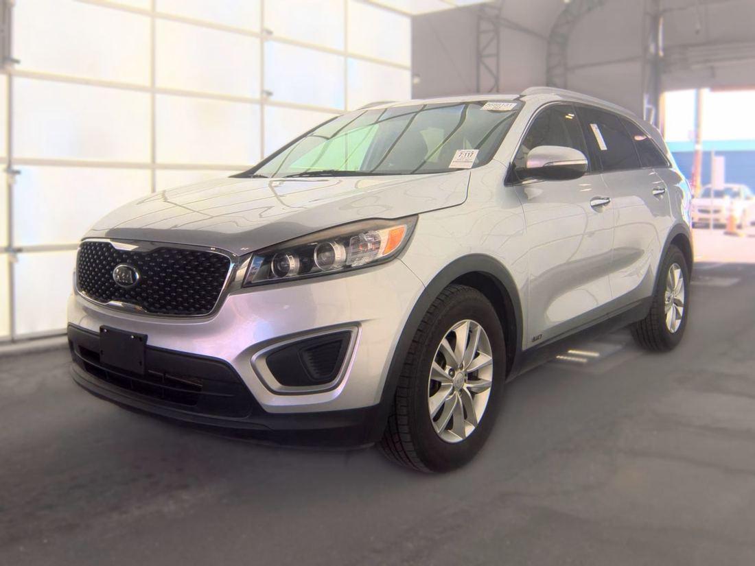 2017 KIA L, LX