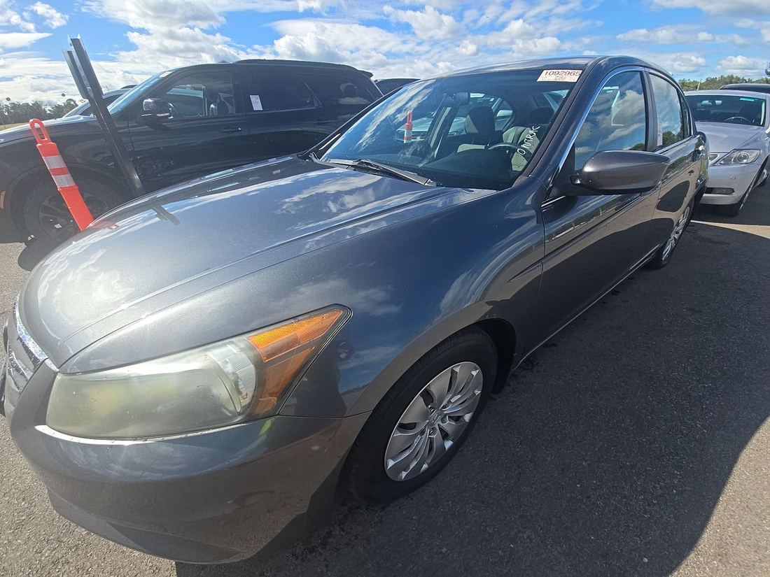 2011 Honda LX