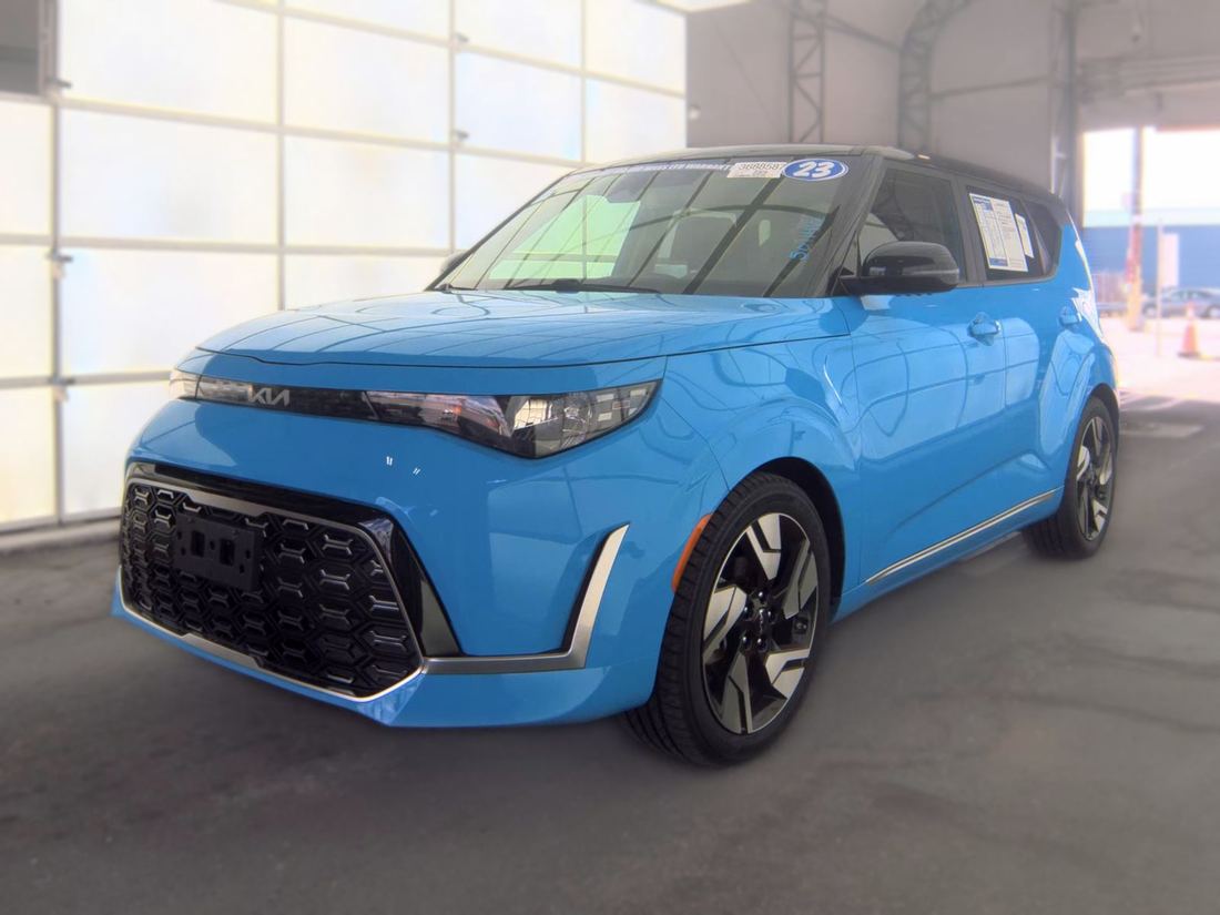 2023 KIA GT Line