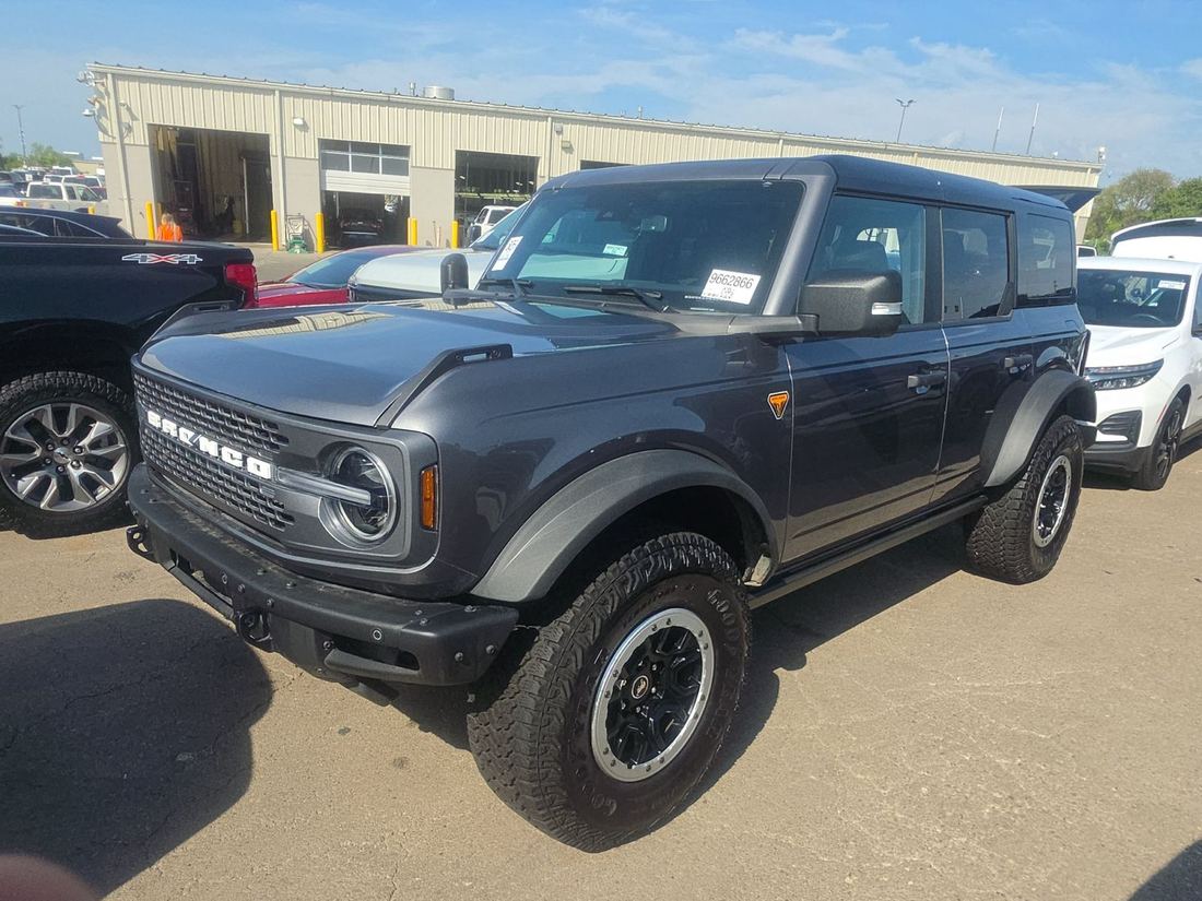 2025 FORD Badlands