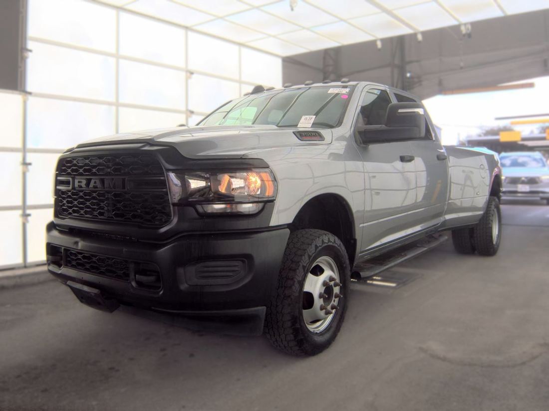 2023 RAM D2