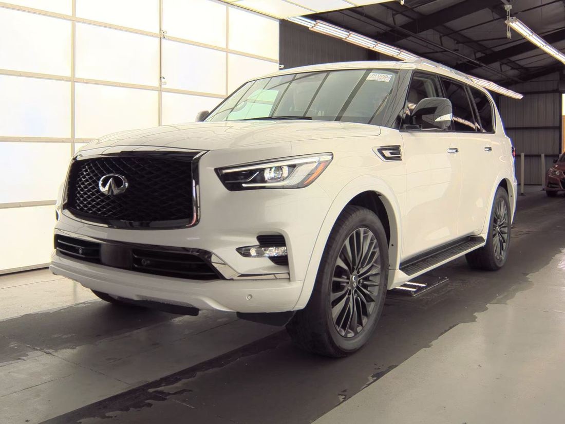 2024 INFINITI Base
