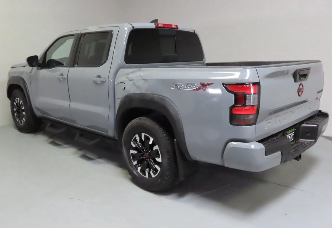 2024 Nissan Frontier