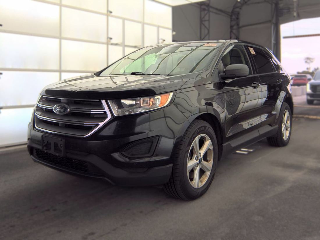 2015 Ford SE
