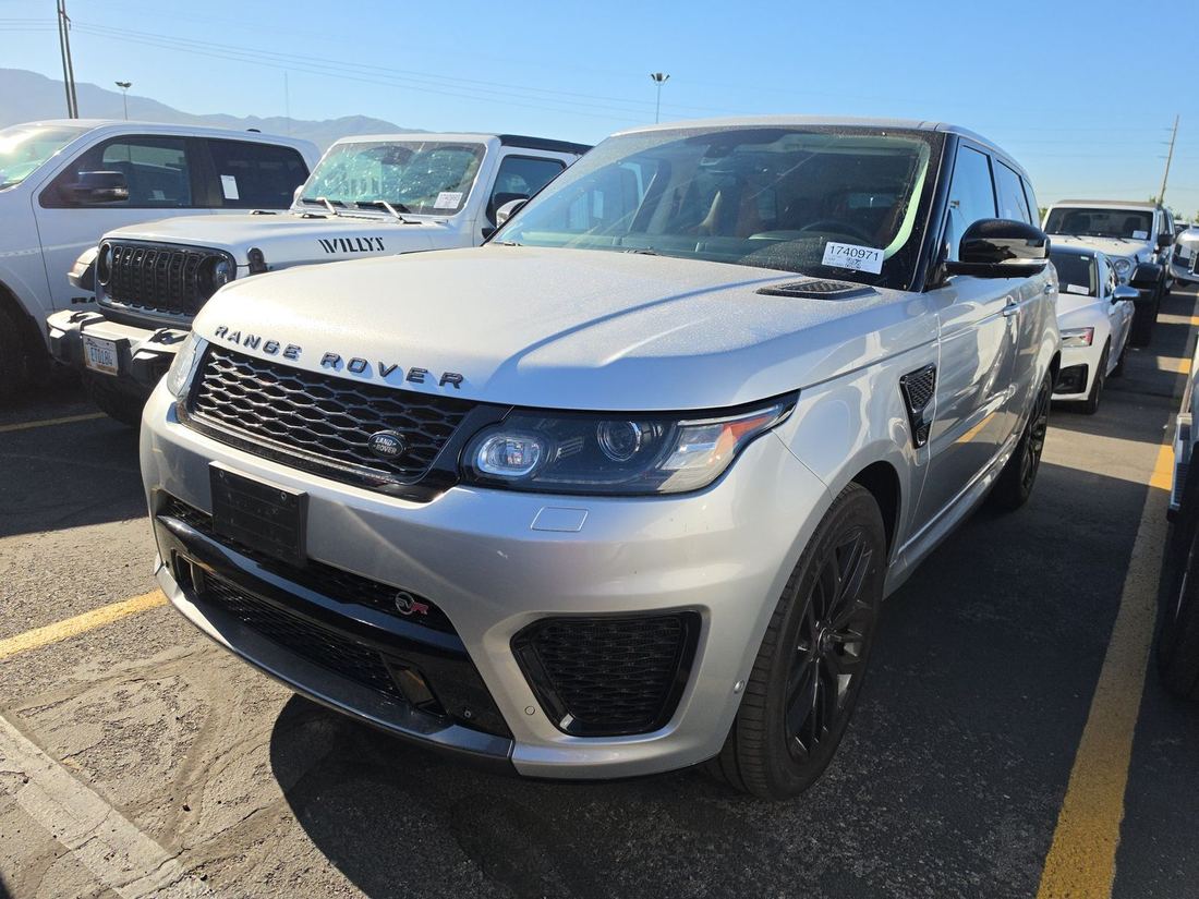 2015 Land Rover SVR
