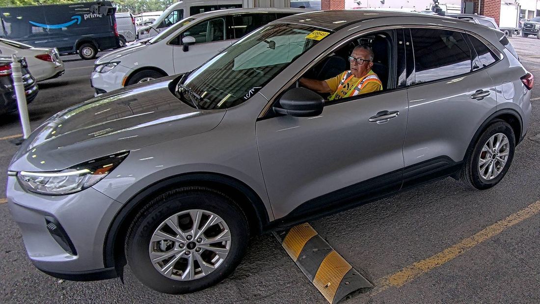 2024 FORD Active