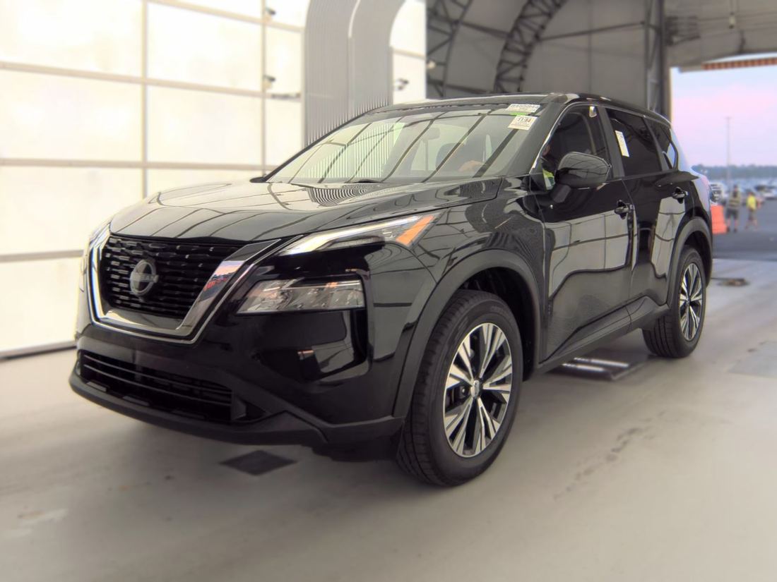 2023 NISSAN SV