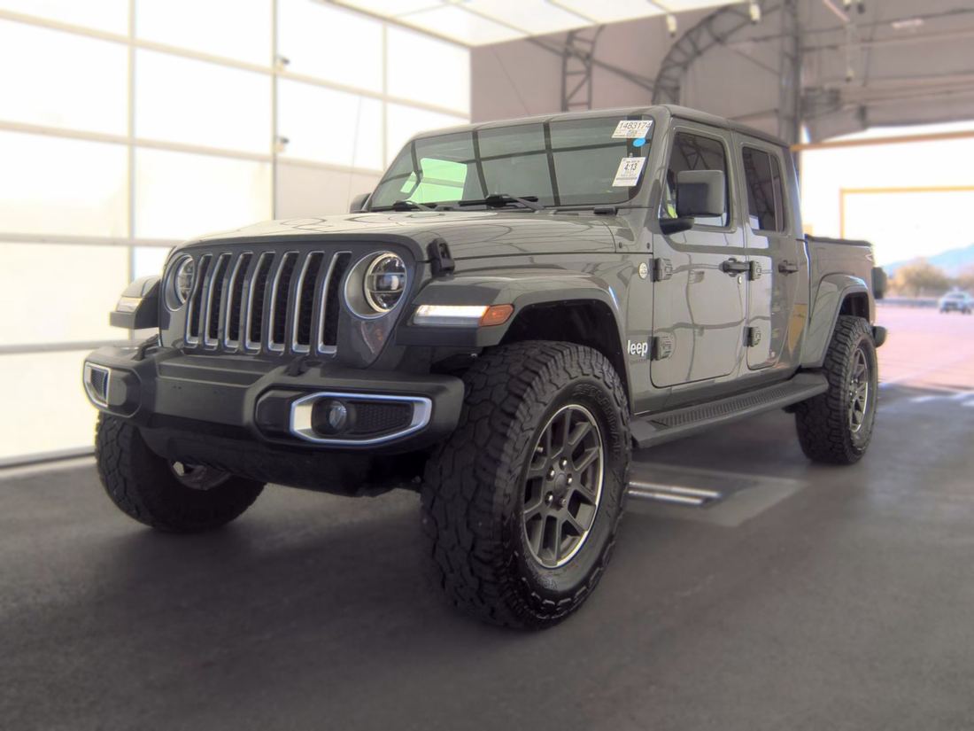 2021 JEEP Overland