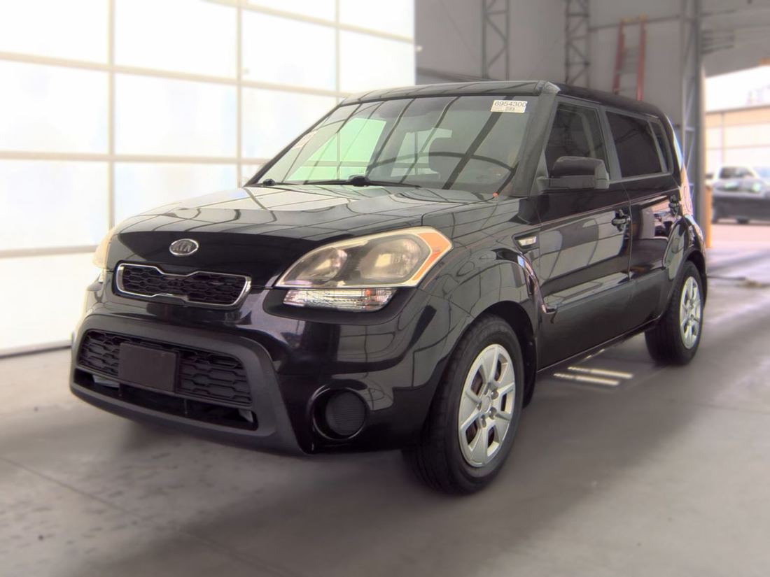 2012 KIA GL