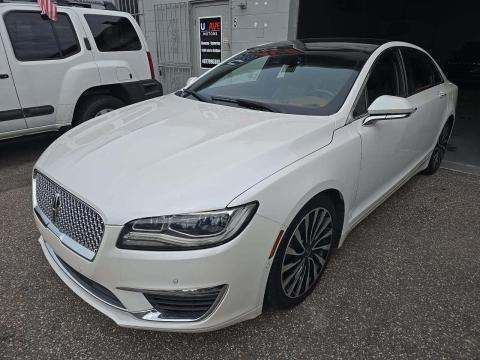2017 Lincoln Black Label