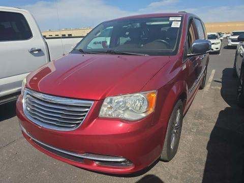 2014 Chrysler Touring-L
