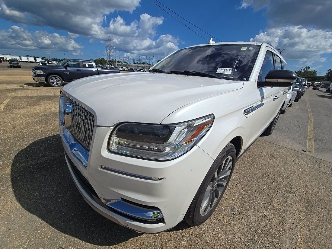 2019 LINCOLN Select