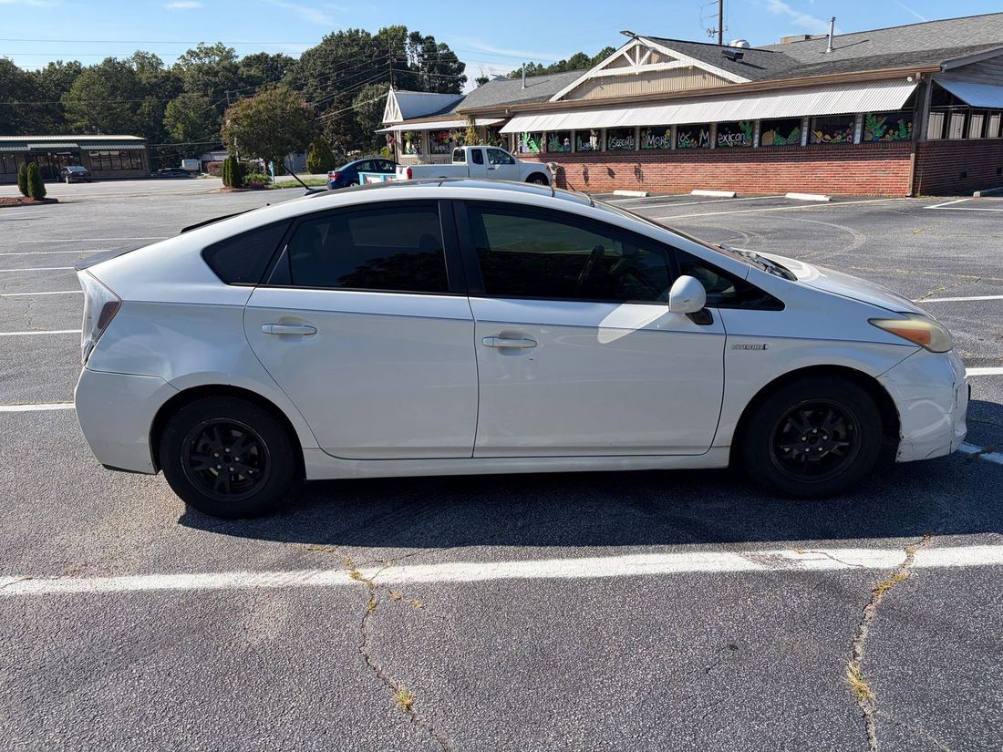 2012 Toyota ZVW30L