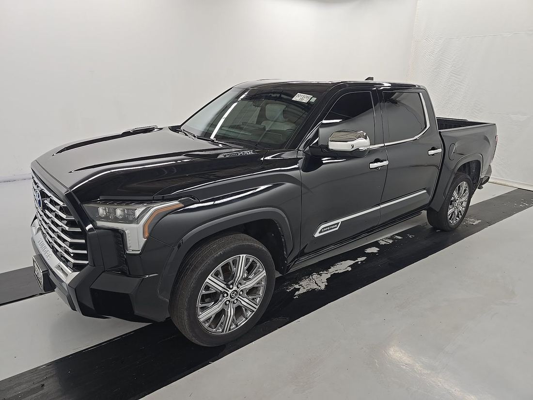 2024 Toyota 75 Series