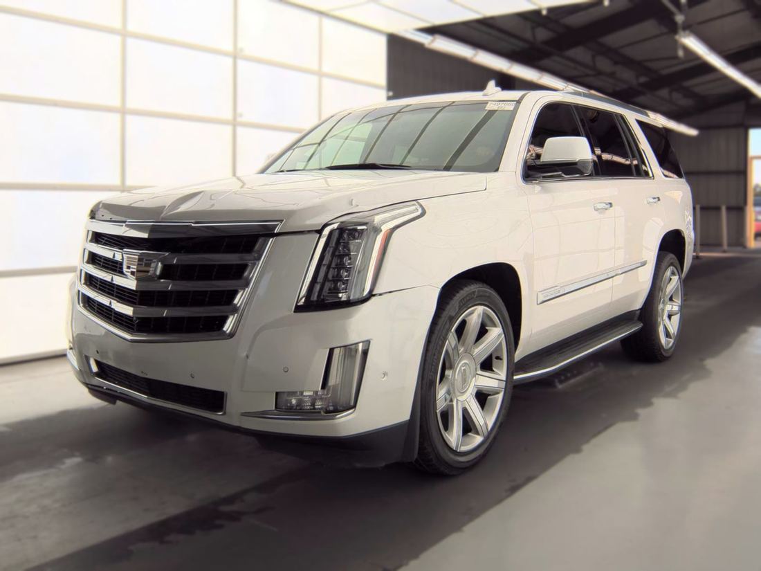 2019 CADILLAC Luxury