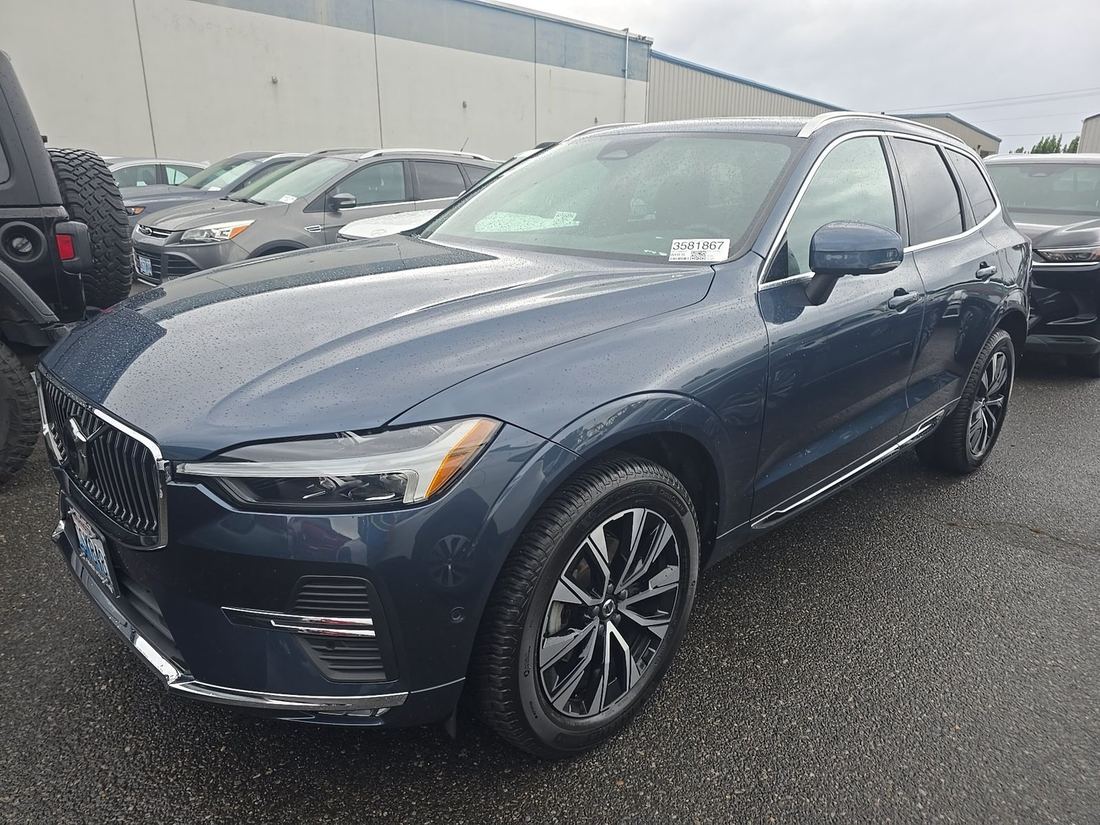 2023 Volvo Plus Bright