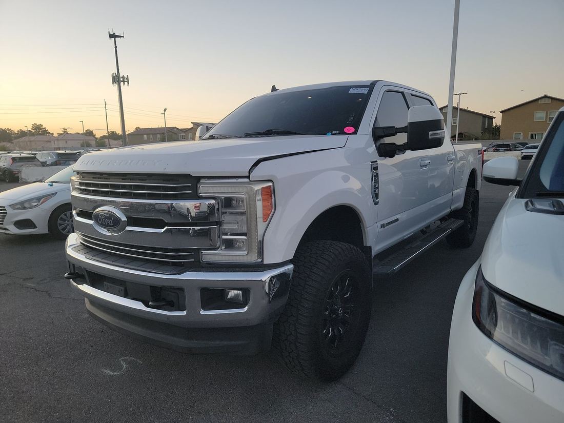 2019 FORD Super Duty - Single Rear Wheel