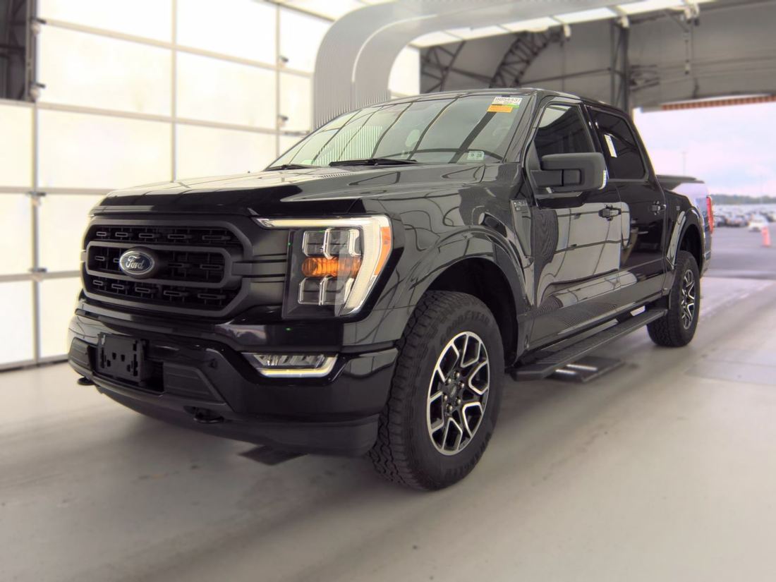 2023 FORD SuperCrew
