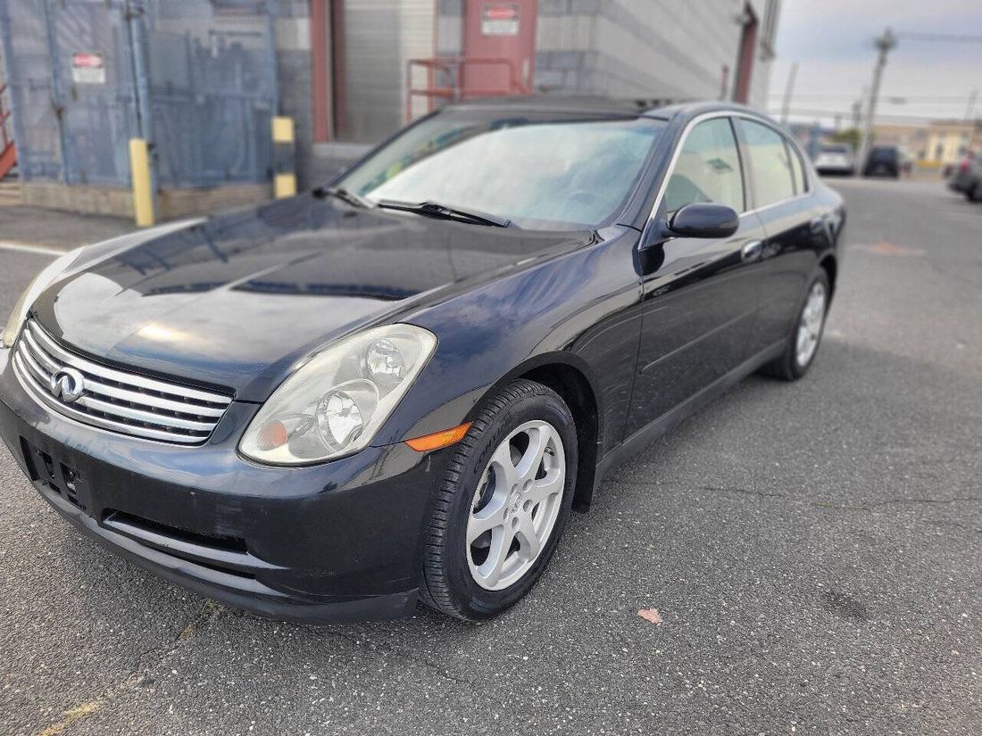2004 INFINITI G35